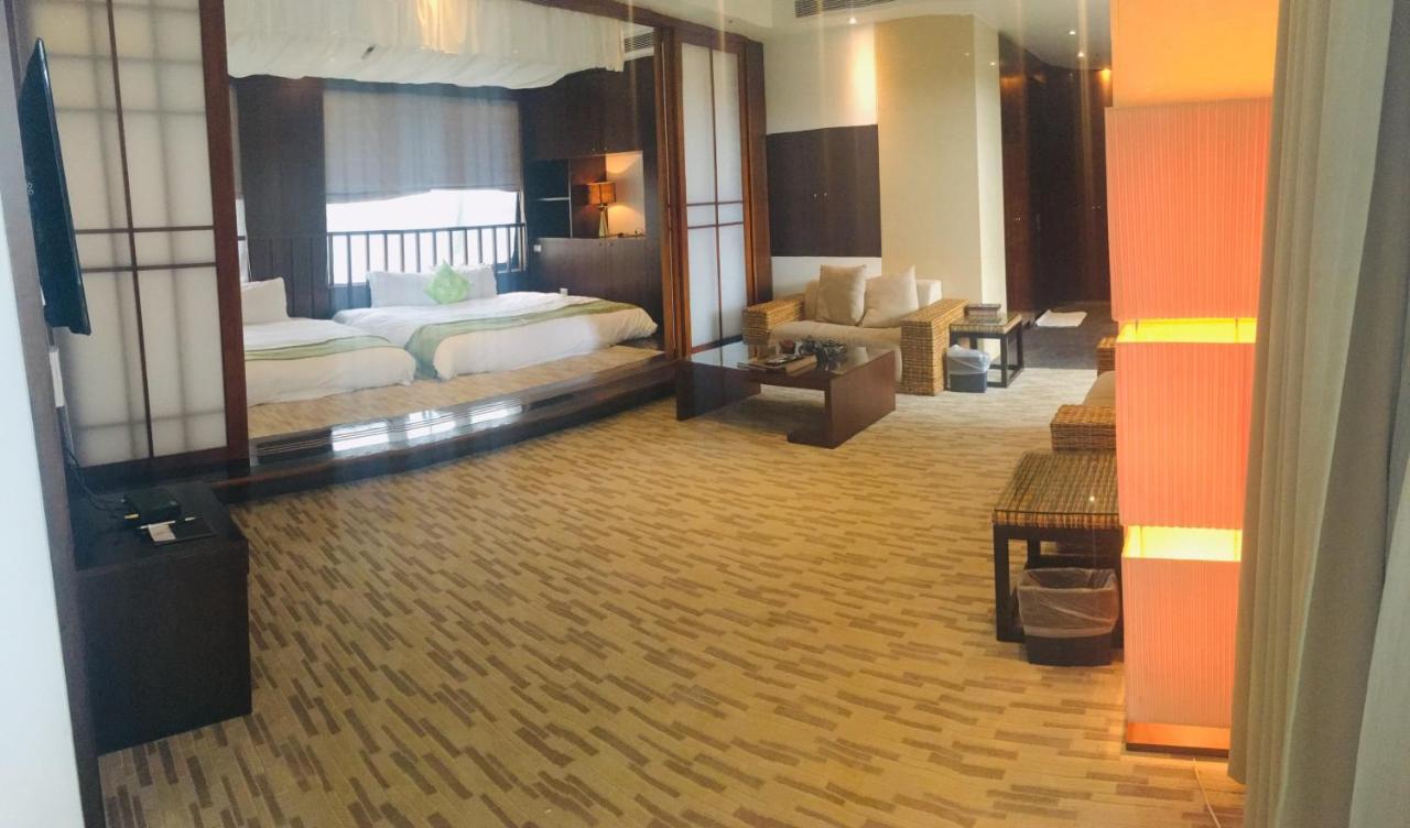 The Loft Seaside Suites Csinsan Kültér fotó